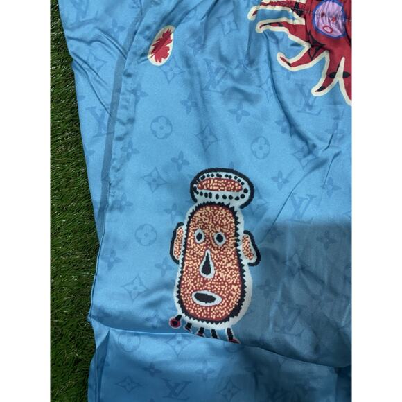 Louis Vuitton x Yayoi Kusama Faces Monogram Silk shirt and shorts Size medium - Picture 2 of 4